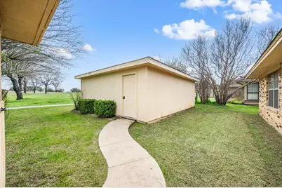 139 Runaway Bay Drive, Runaway Bay, TX 76426 - Photo 22