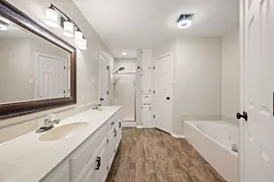139 Runaway Bay Dr, Runaway Bay, TX 76426 - Photo 14