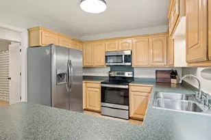 139 Runaway Bay Dr, Runaway Bay, TX 76426 - Photo 8