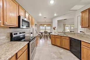 240 Half Moon Way, Runaway Bay, TX 76426 - Photo 4