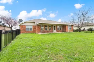 240 Half Moon Way, Runaway Bay, TX 76426 - Photo 22