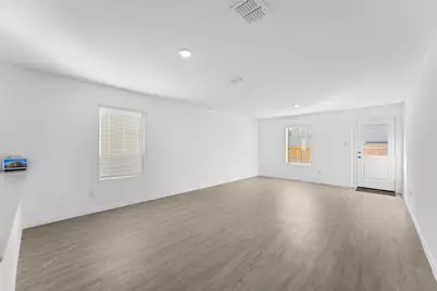 6820 Bramblewood Drive, Princeton, TX 75407 - Photo 2