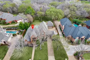 910 Saddlebrook Dr, Colleyville, TX 76034 - Photo 2