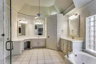 910 Saddlebrook Dr, Colleyville, TX 76034 - Photo 16