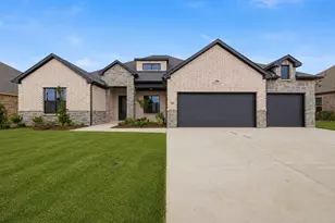 709 Allison Dr, Van Alstyne, TX 75495 - Photo 4