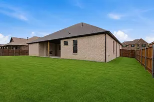 709 Allison Dr, Van Alstyne, TX 75495 - Photo 32