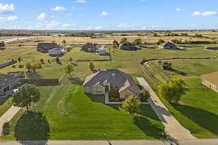 282 Heather Ln, Decatur, TX 76234 - Photo 4