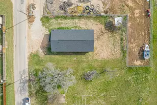 105 N Dairy St, Breckenridge, TX 76424 - Photo 40