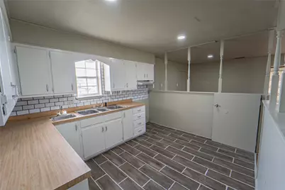 105 N Dairy Street, Breckenridge, TX 76424 - Photo 8