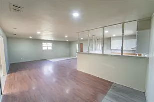 105 N Dairy St, Breckenridge, TX 76424 - Photo 6