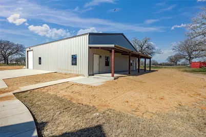 623 Lake Valley Road, Sunset, TX 76270 - Photo 34