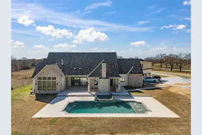 623 Lake Valley Road, Sunset, TX 76270 - Photo 4