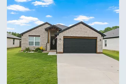 103 St. James, Mt Pleasant, TX 75455 - Photo 1