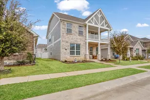 10021 Adams Ln, Providence Village, TX 76227 - Photo 2