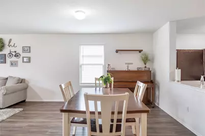 452 Falling Star Drive, Fort Worth, TX 76052 - Photo 10