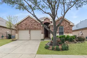 1600 Meadows Ave, Lantana, TX 76226 - Photo 2