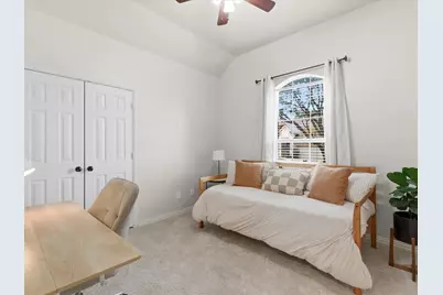 1600 Meadows Avenue, Lantana, TX 76226 - Photo 14