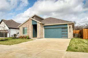 2716 McCormick St, Denton, TX 76205 - Photo 1