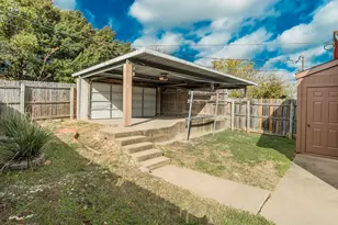 1437 Brook Meadow Cir, Lancaster, TX 75134 - Photo 22