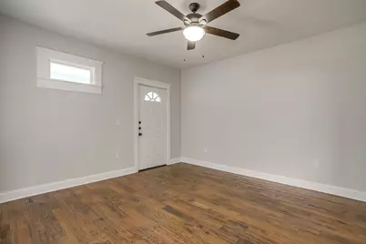 1115 Hawthorne Avenue, Fort Worth, TX 76110 - Photo 4