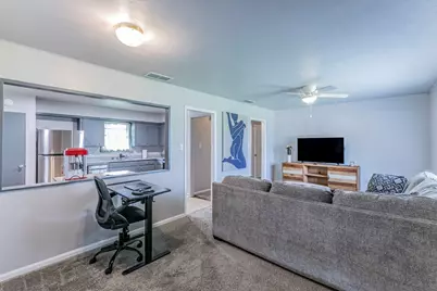 619 Dejay Street, Fairfield, TX 75840 - Photo 4