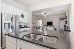 136 Colonial Dr, Joshua, TX 76058 - Photo 24