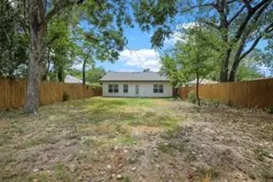 7808 Brownsville Ave, Dallas, TX 75216 - Photo 14