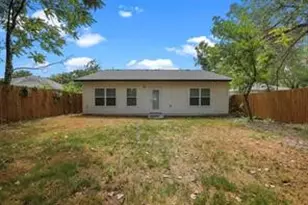 7808 Brownsville Ave, Dallas, TX 75216 - Photo 12