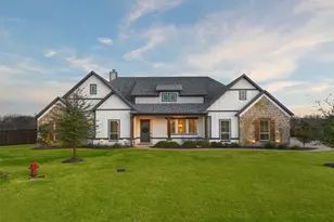 520 Fox Hl Ct, Waxahachie, TX 75167 - Photo 2