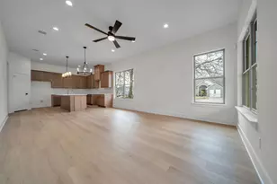 1032 Holcomb Rd, Dallas, TX 75217 - Photo 4