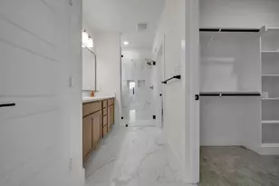 1032 Holcomb Rd, Dallas, TX 75217 - Photo 10