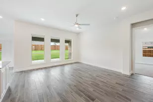 200 Rosewood Dr, Glenn Heights, TX 75154 - Photo 18