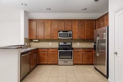 2300 Castle Creek Drive, Little Elm, TX 75068 - Photo 8