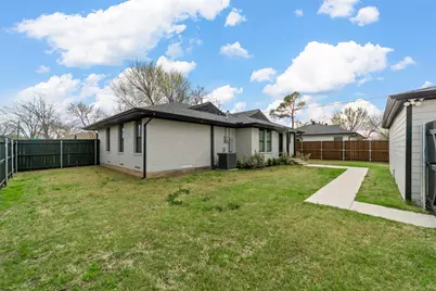 2945 Healey Drive, Dallas, TX 75228 - Photo 26