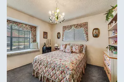 621 San Juan Court, Irving, TX 75062 - Photo 18