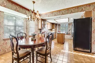 621 San Juan Ct, Irving, TX 75062 - Photo 14