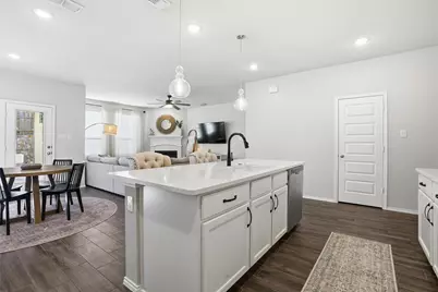 10909 Golden Barrel Court, Fort Worth, TX 76108 - Photo 12