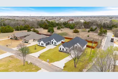 598 E Woodell Drive, Glenn Heights, TX 75154 - Photo 38