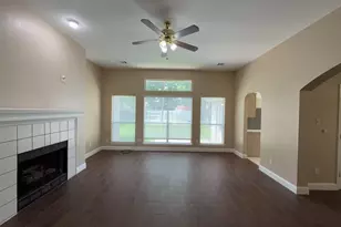 317 Oak Meadow Ln, Cedar Hill, TX 75104 - Photo 4