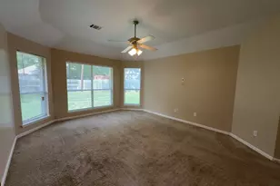317 Oak Meadow Ln, Cedar Hill, TX 75104 - Photo 12