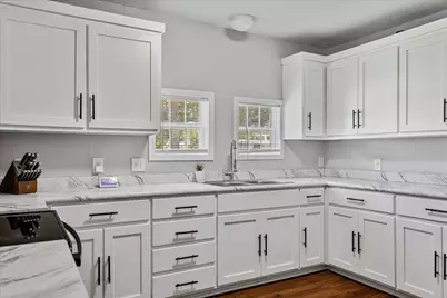 25 W Parnell Street, Denison, TX 75020 - Photo 8