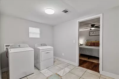 25 W Parnell Street, Denison, TX 75020 - Photo 10