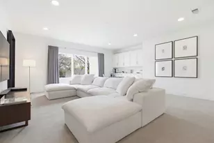 9562 Lakemont Dr, Dallas, TX 75220 - Photo 28