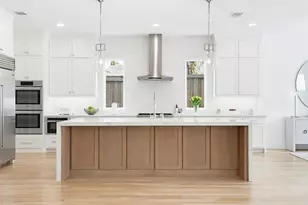 9562 Lakemont Dr, Dallas, TX 75220 - Photo 10