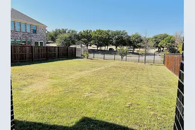 3615 Hathaway Court, Irving, TX 75062 - Photo 20