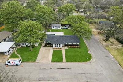 1401 N Highland Avenue, Sherman, TX 75092 - Photo 2