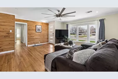 1401 N Highland Avenue, Sherman, TX 75092 - Photo 4