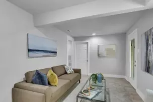 110 N Hillside St, Red Oak, TX 75154 - Photo 10