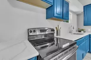 110 N Hillside St, Red Oak, TX 75154 - Photo 4