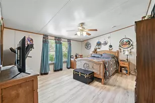 1933 Carter Rd, Springtown, TX 76082 - Photo 16